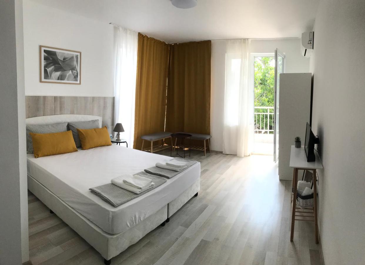 Villa Akra Chernomorets Buitenkant foto